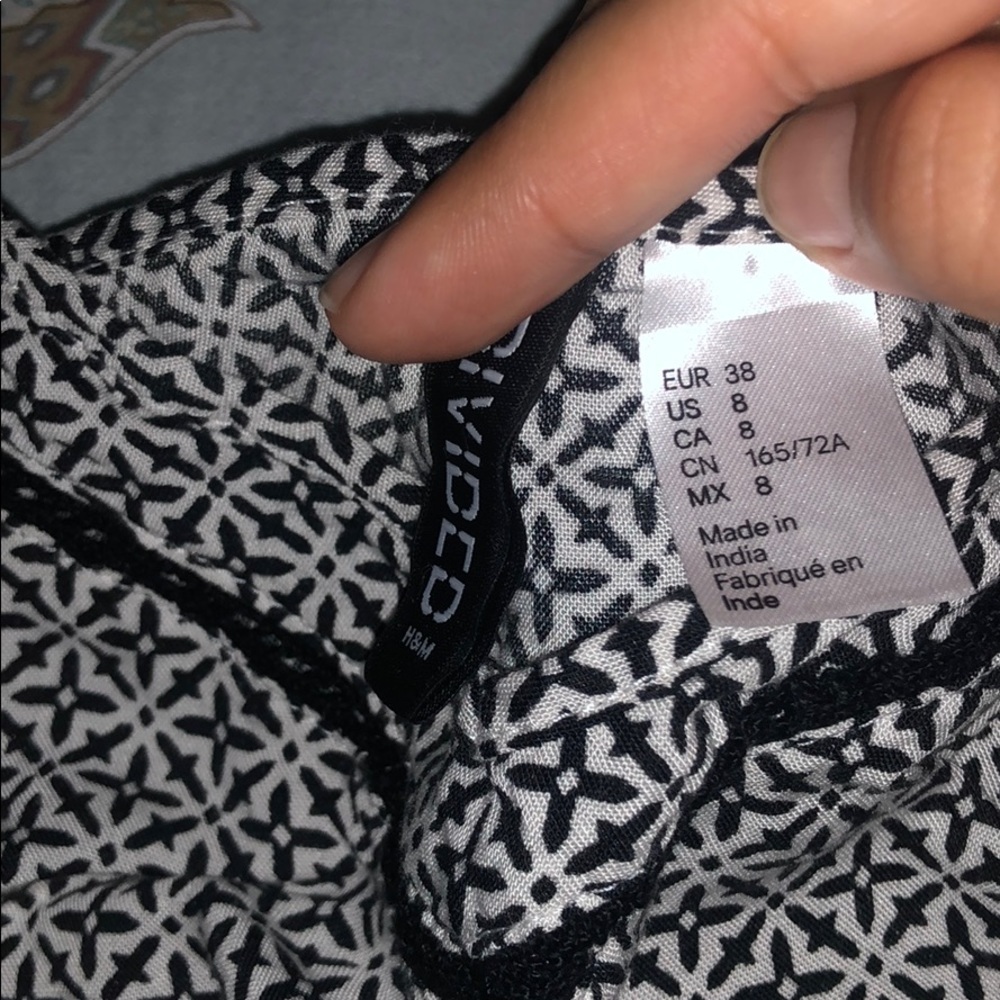 H&M Divided Romper - Picture 2 of 4